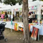 Vuelve la Feria Artesanal Navideña a la Plaza España