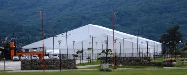 Familias de estudiantes reclaman cambios urgentes tras cancelación de celebración de egresados