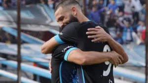 El Lobo pierde a su máximo artillero: Quintana se va por razones familiares