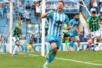 Menéndez renueva con el Lobo y busca resarcirse en la próxima temporada