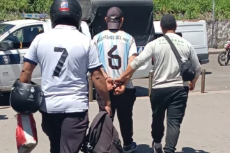 Capturan a individuo comercializando artículos sustraídos en zona de terminal