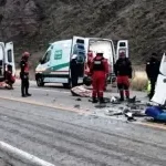 Tragedia en Azul Pampa: Colisión entre camión y colectivo deja un muerto