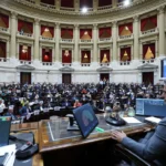 La Cámara de Diputados sancionó el presupuesto provincial tras excluir cláusula conflictiva