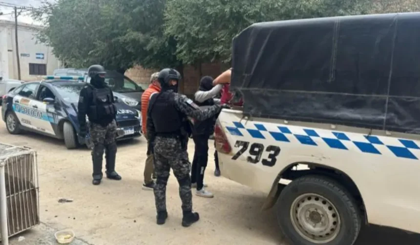 Capturan a motorista prófugo tras persecución en Libertador General San Martín