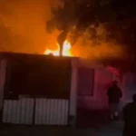 Agresión seguida de incendio en San Pedrito: hombre hospitalizado