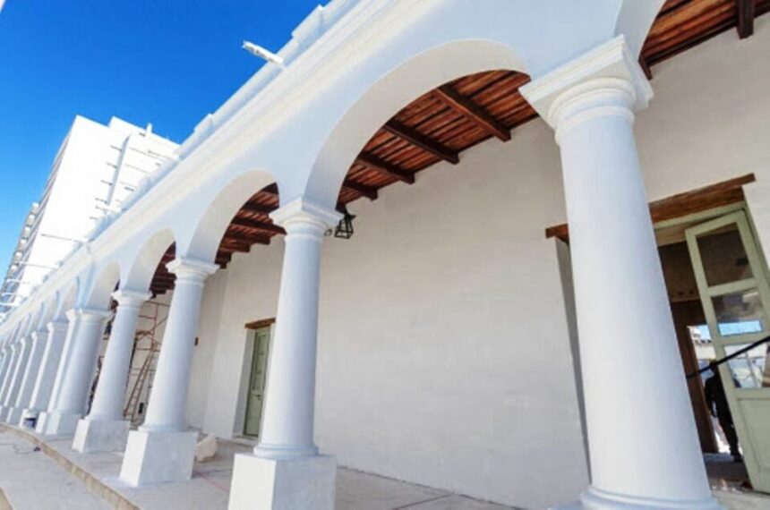 Espectáculo musical navideño reúne a dos destacados coros en histórico edificio