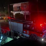 Incendio de gran magnitud destruye vivienda en construcción en Libertador