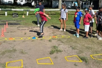 Más de dos docenas de colonias estivales iniciarán actividades en enero