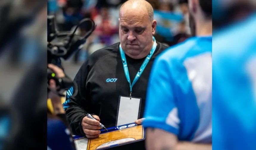 Rodolfo Jung trae su experiencia al balonmano jujeño con campus estival