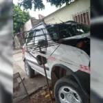 Accidente en Libertador: detienen a conductor alcoholizado tras impactar contra árbol