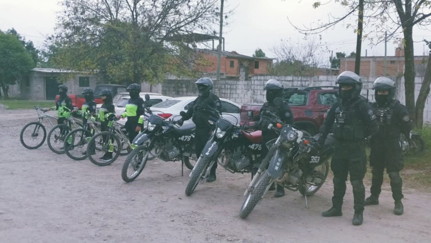 Capturan a dos sospechosos en operativos en Alto Comedero