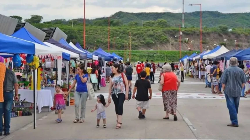 Vendedores ambulantes ya pueden tramitar permisos para Carnaval