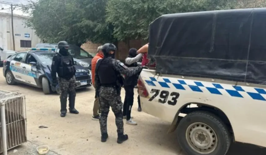 Pelea callejera en Palpalá deja dos capturados