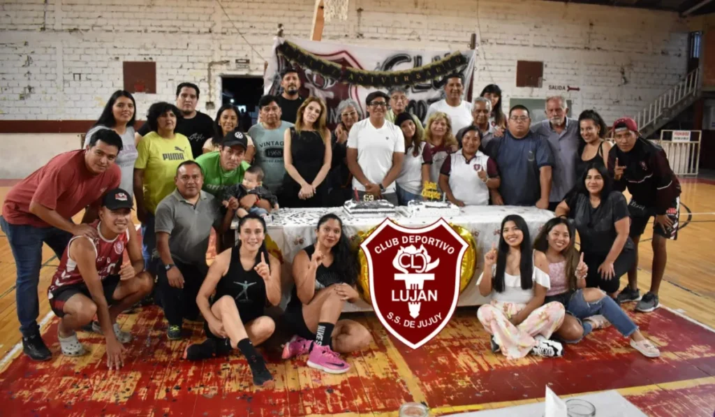 Luján cumple siete décadas con fiesta familiar