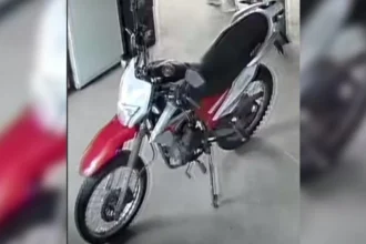 Vecinos de Alto Comedero recuperan moto sin ayuda policial
