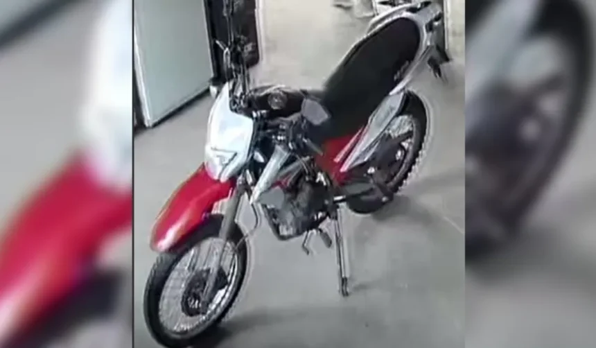 Vecinos de Alto Comedero recuperan moto sin ayuda policial