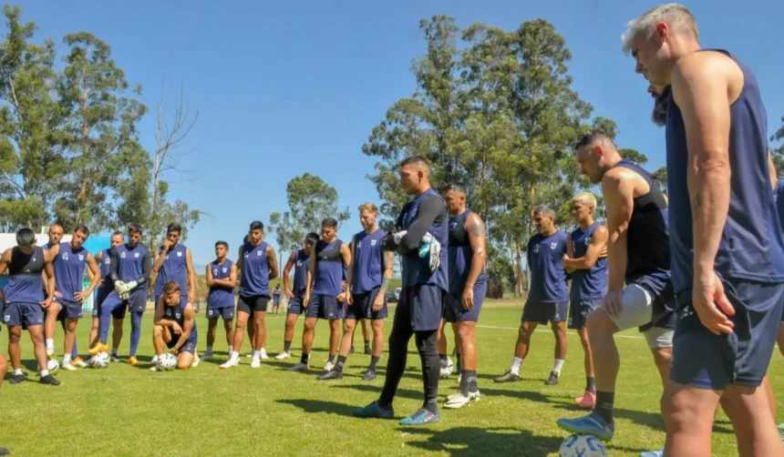 Gimnasia intensifica búsqueda de refuerzos: ya tiene cuatro incorporaciones