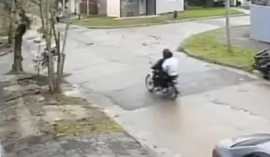 Robo a mano armada en Mariano Moreno