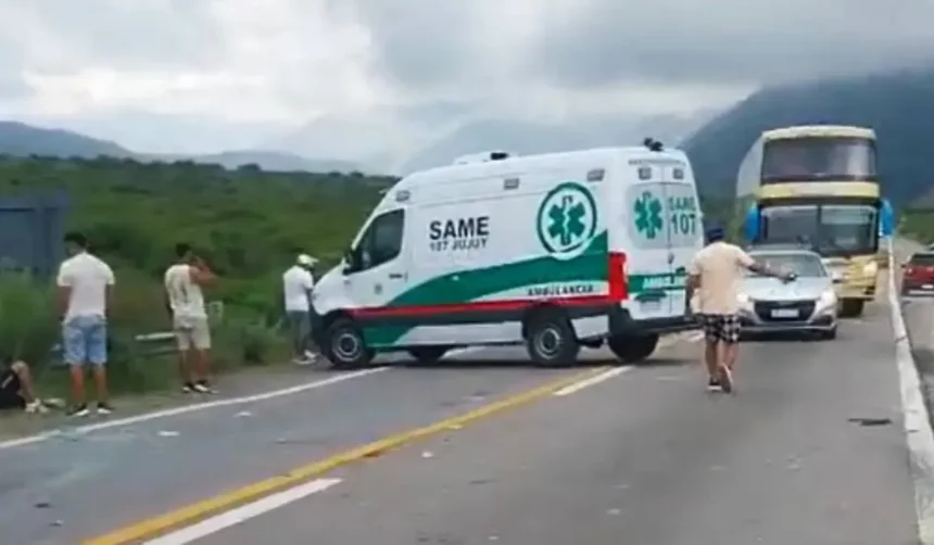 Motociclista en terapia intensiva tras accidente en Yuto