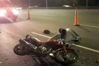 Tragedia en ruta: joven muere tras accidente en moto