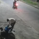 Robo Gorriti: motochorros asaltan trabajador con ,2 millones