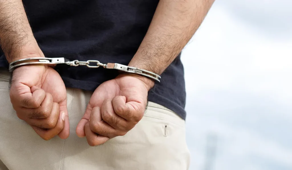 Prisión preventiva: condenan a hombre por apuñalar mujer trans
