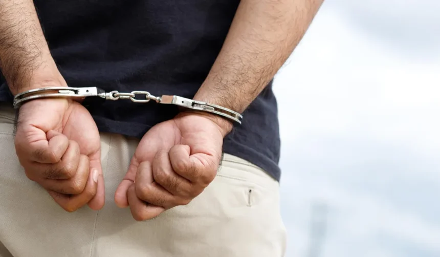 Prisión preventiva: condenan a hombre por apuñalar mujer trans