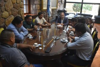 Bernis busca acuerdos laborales con sindicatos