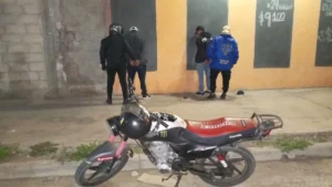 Capturan a dos delincuentes en Chijra tras intensa persecución