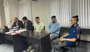 Madre de acusado declara en juicio femicidio Fierro