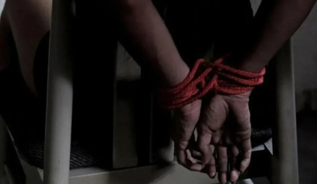 Violento asalto en Libertador: adolescente fue atada durante robo con intento de abuso