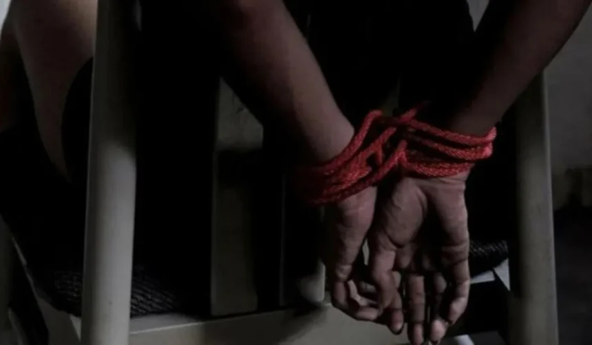 Violento asalto en Libertador: adolescente fue atada durante robo con intento de abuso