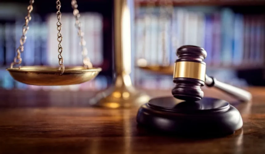 Tras casi una década de espera, la justicia declaró culpable al abusador de una joven