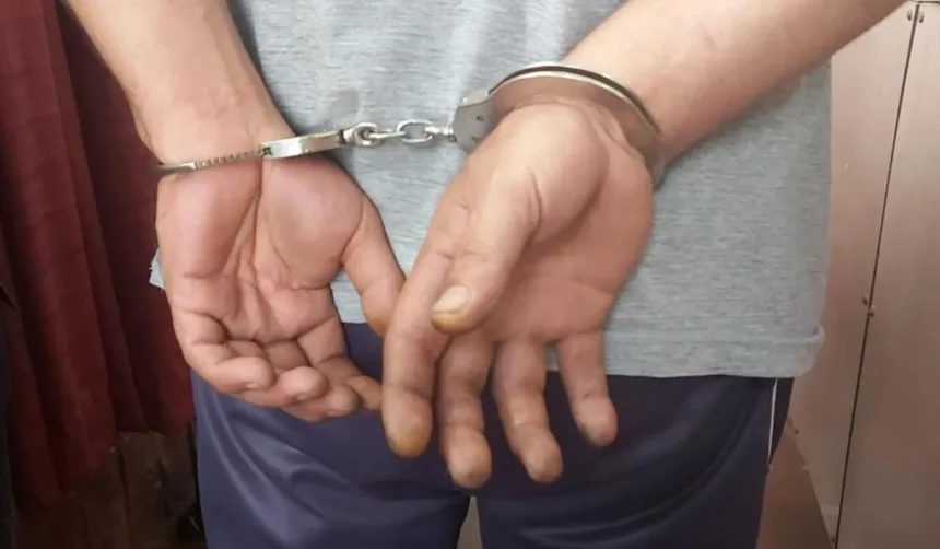 Capturaron a dos ladrones tras robar moto en La Mendieta