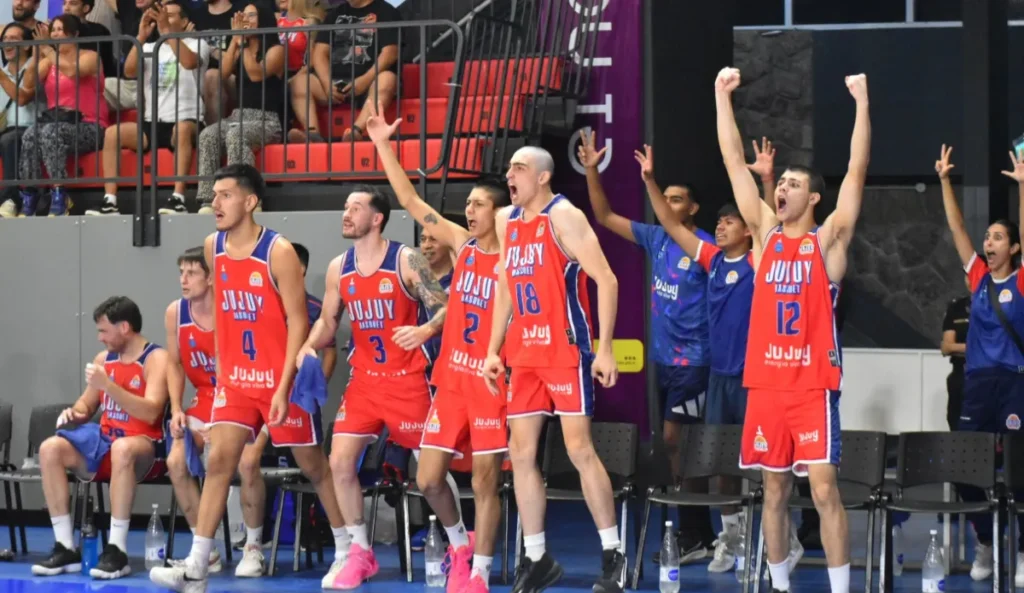 Jujuy Básquet sorprende al líder con victoria contundente en casa