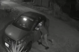 Asalto a mano armada: robaron dos autos en empresa de alquiler de Palpalá