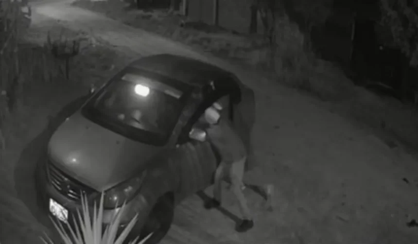 Asalto a mano armada: robaron dos autos en empresa de alquiler de Palpalá