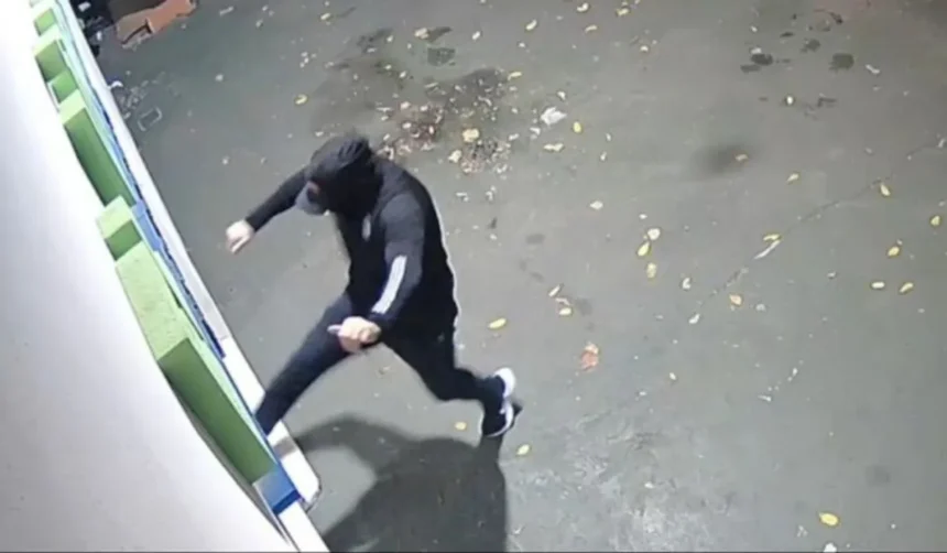 Violenta agresión en Humahuaca: irrumpió en casa y atacó al novio de su ex