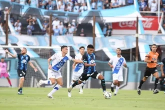 Gimnasia logra su primer triunfo en casa con victoria contundente