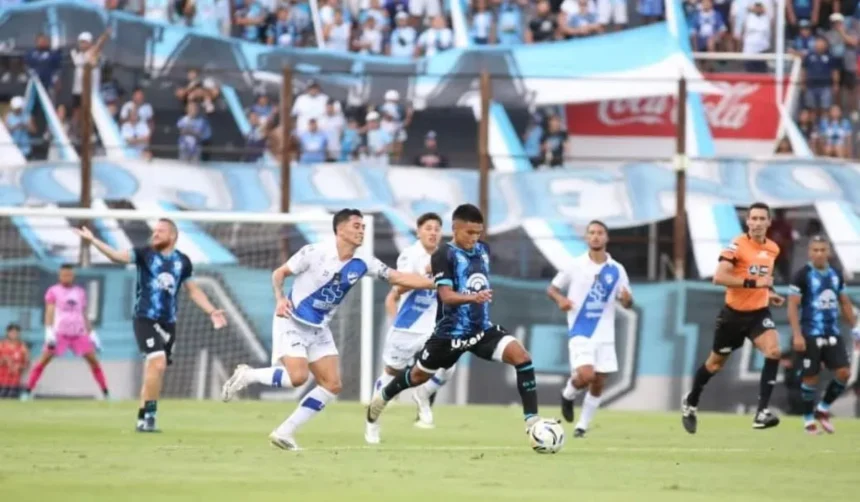 Gimnasia logra su primer triunfo en casa con victoria contundente