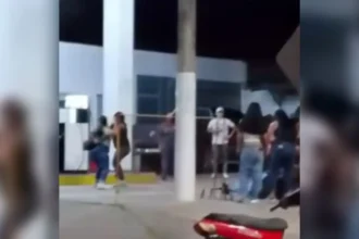 Violenta pelea madres Caimancito durante festejos de carnaval