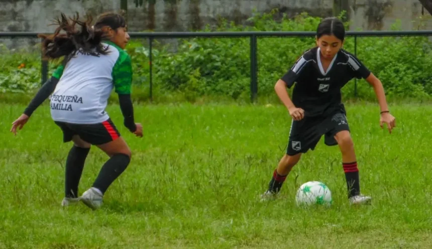 Torneo binacional de fútbol femenino reunió a jugadoras de Jujuy y Salta