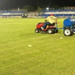 Tratamiento profesional revitaliza la cancha Plinio Zabala en Perico