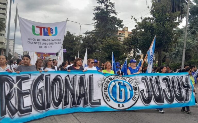 Organizaciones gremiales convocan a medidas de fuerza contra reforma laboral