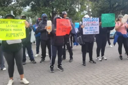 Nuevo petitorio policías retirados en Casa de Gobierno