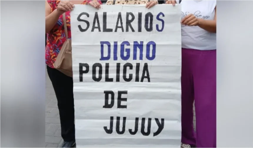 Gobierno ofrece incrementos escalonados para resolver conflicto policial