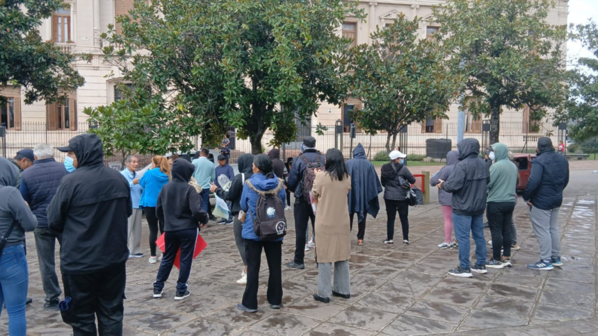 Aumento policías retirados: Jujuy convoca a negociaciones salariales