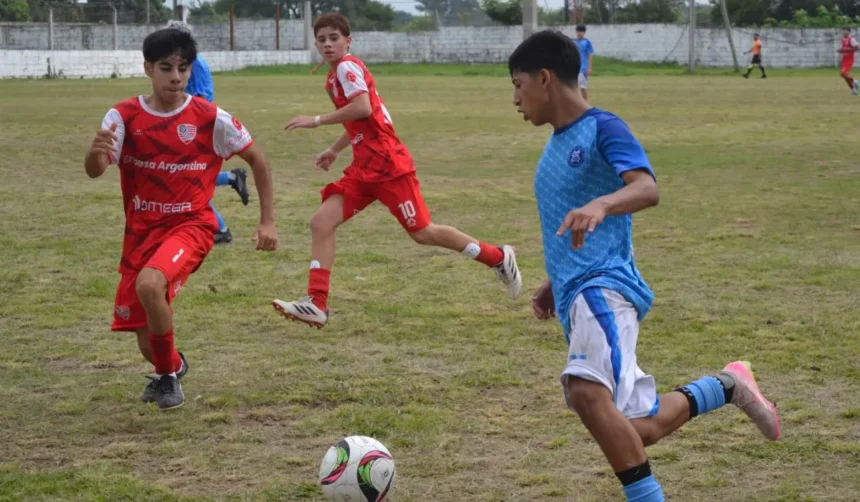 Inició el torneo Carnaval de Goles con participación de campeones provinciales