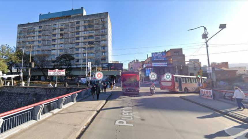 Convocan a arquitectos del NOA para renovar el histórico Puente Lavalle