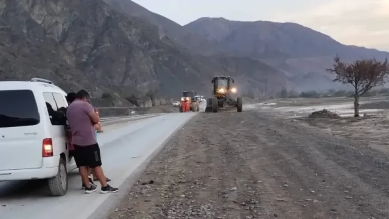 Lluvia genera bloqueos en rutas cortadas Jujuy: qué caminos evitar hoy